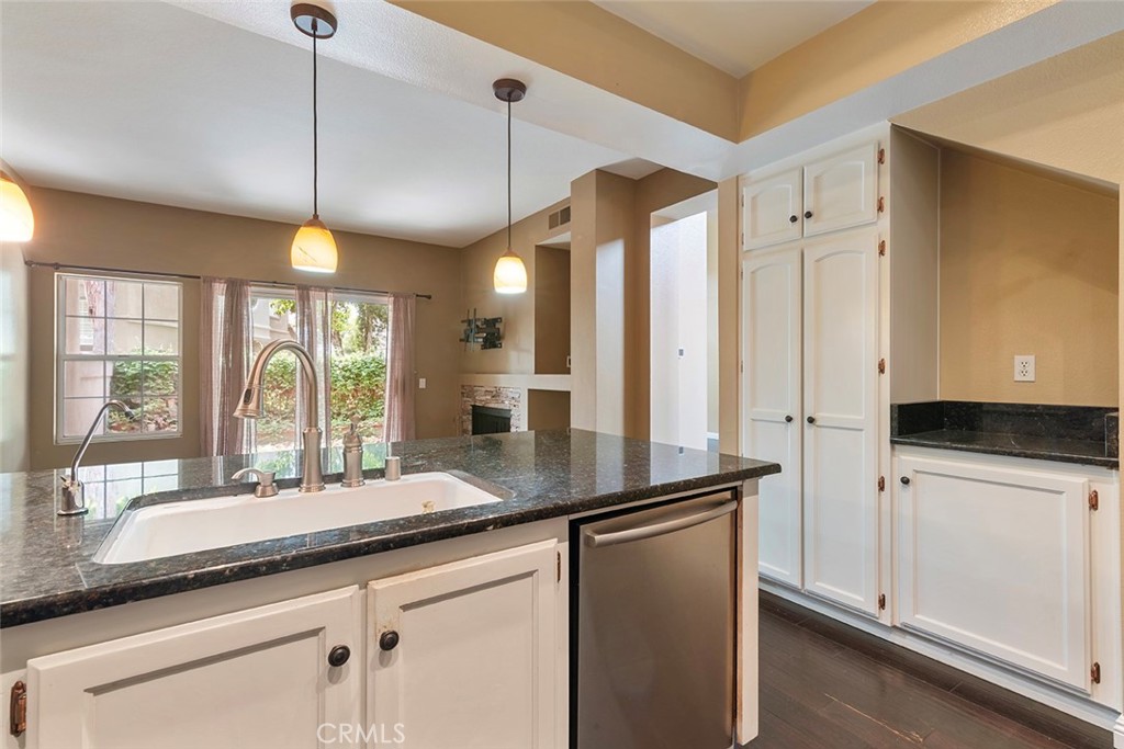 Greystone Point (GSPT) - Residential Lease