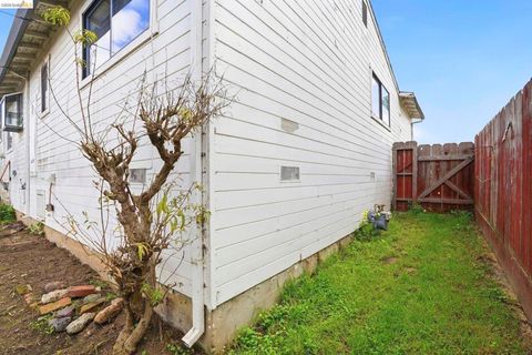 Tiny photo for 83 83 Beverly Dr Dr, Salinas, CA 93905 (MLS # 41126361)