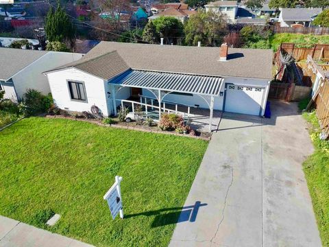 Tiny photo for 83 83 Beverly Dr Dr, Salinas, CA 93905 (MLS # 41126361)