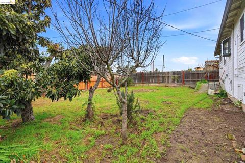 Tiny photo for 83 83 Beverly Dr Dr, Salinas, CA 93905 (MLS # 41126361)