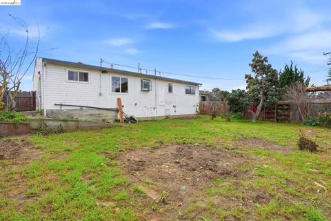 Tiny photo for 83 83 Beverly Dr Dr, Salinas, CA 93905 (MLS # 41126361)