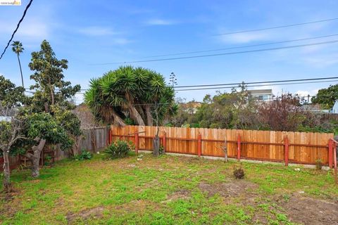 Tiny photo for 83 83 Beverly Dr Dr, Salinas, CA 93905 (MLS # 41126361)