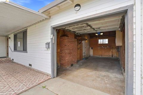 Tiny photo for 83 83 Beverly Dr Dr, Salinas, CA 93905 (MLS # 41126361)