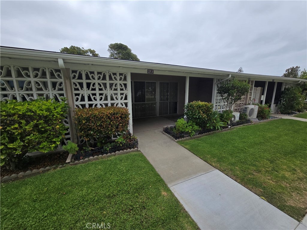 13681 Saint Andrew Drive 27J