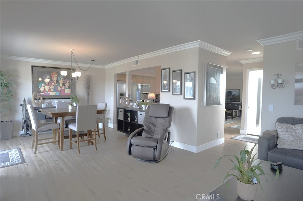 El Niguel Terrace (ENT) - Residential