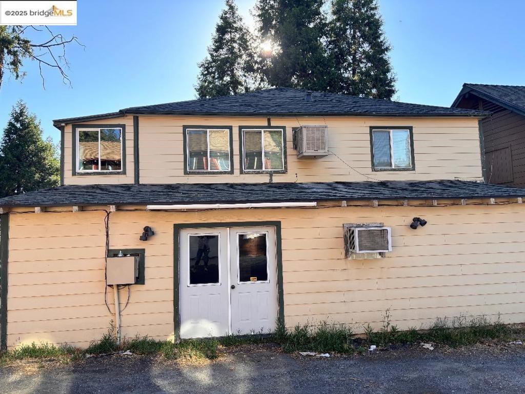 18760 Cedar Drive