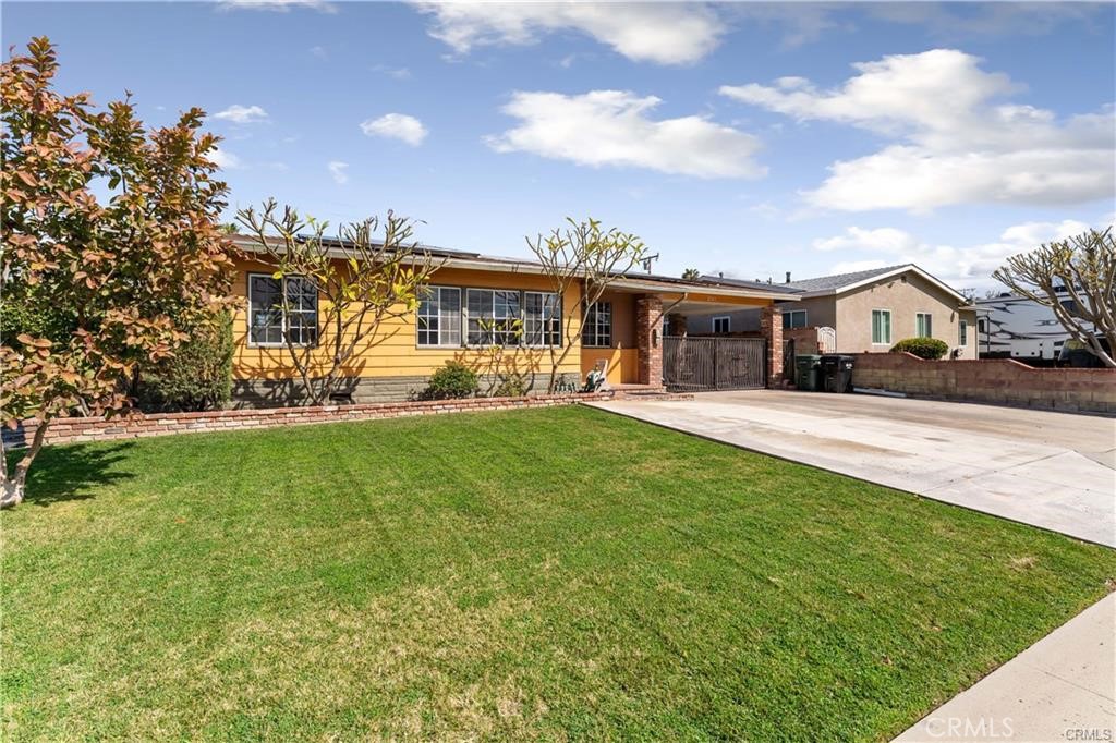 2517 E Walnut Creek