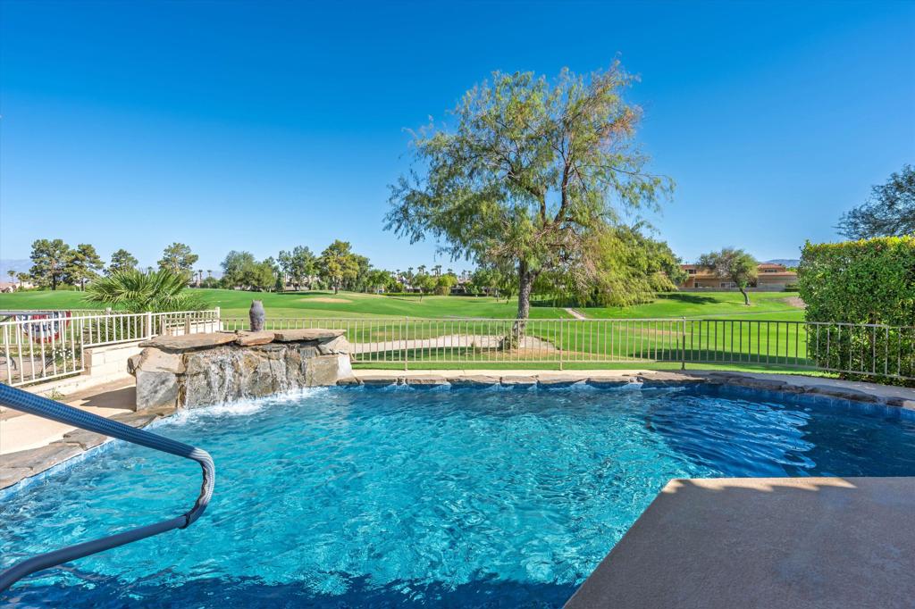 Mission Hills East - Residential Lease