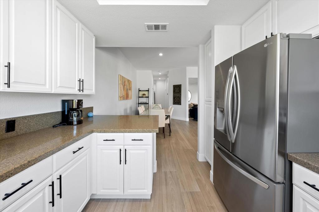 Mission Hills East - Residential Lease