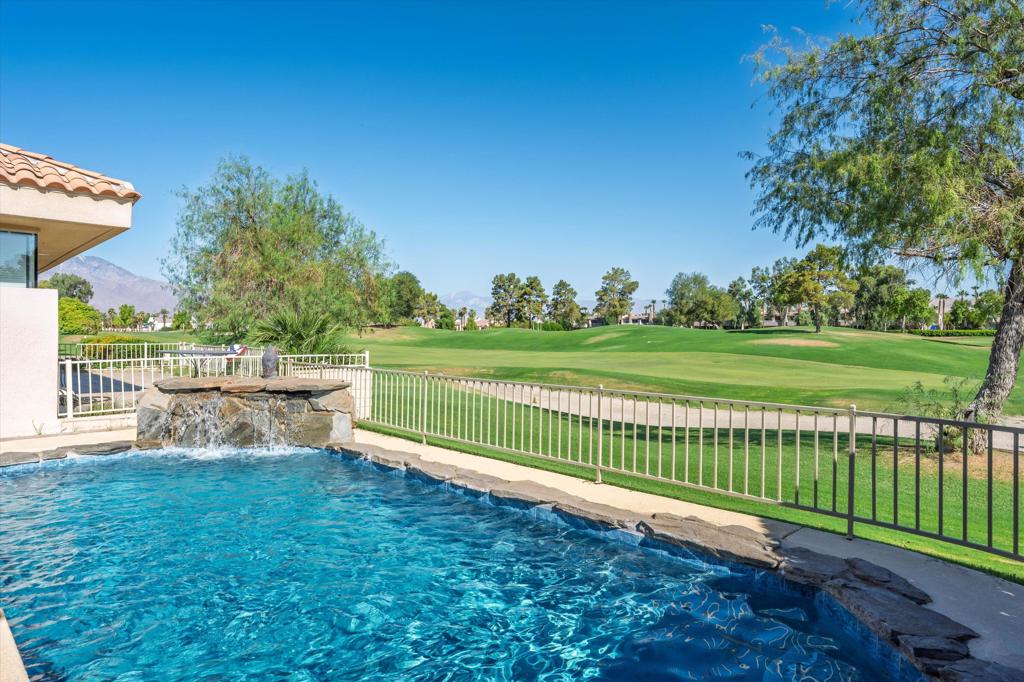 Mission Hills East - Residential Lease