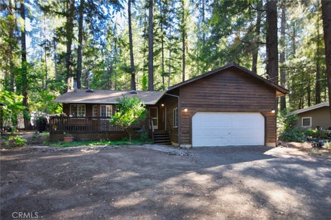 Photo of 9415 Gordon Springs Drive, Cobb, CA 95426 (MLS # LC26184724)