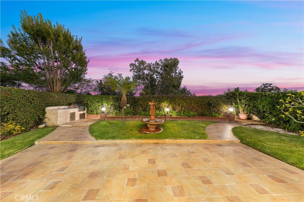 Photo of 24826 Oxford DR, Laguna Niguel, CA 92677 (MLS # OC26191637)