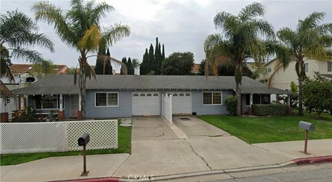 Photo of 135 Del Mar Ave, Costa Mesa, CA 92627 (MLS # PW26040105)