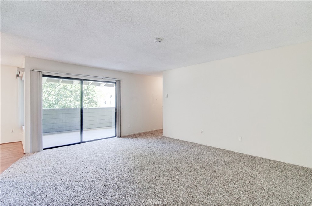 8777 Coral Springs Court 11H