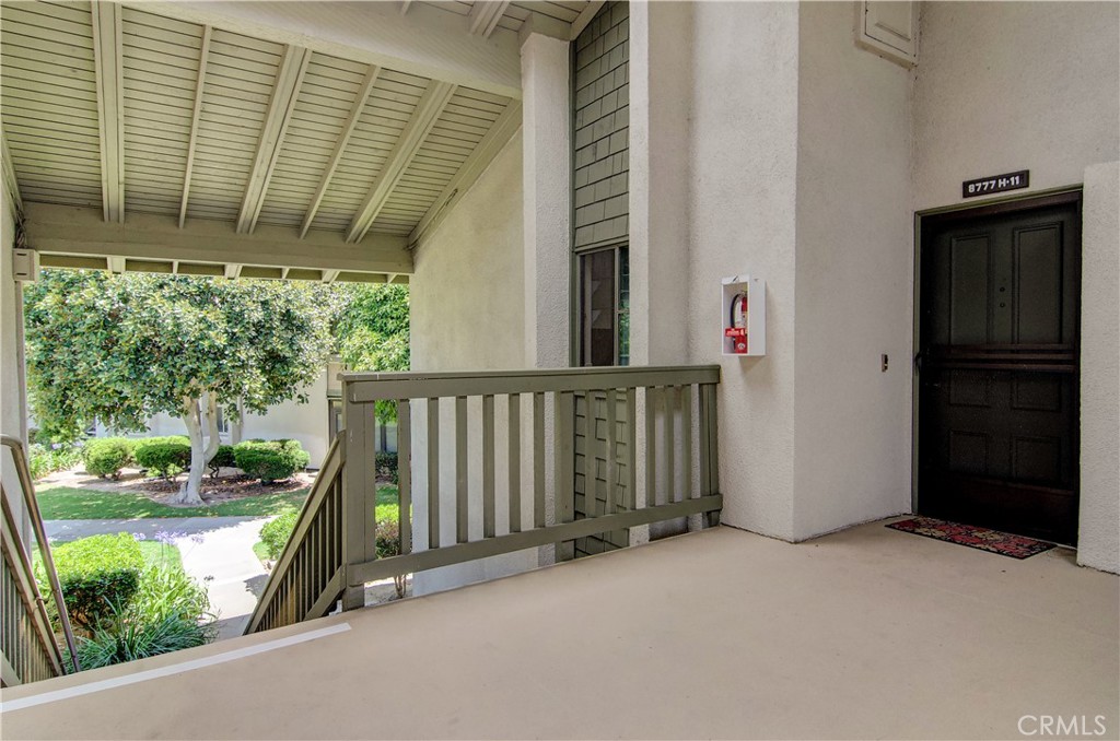 8777 Coral Springs Court 11H