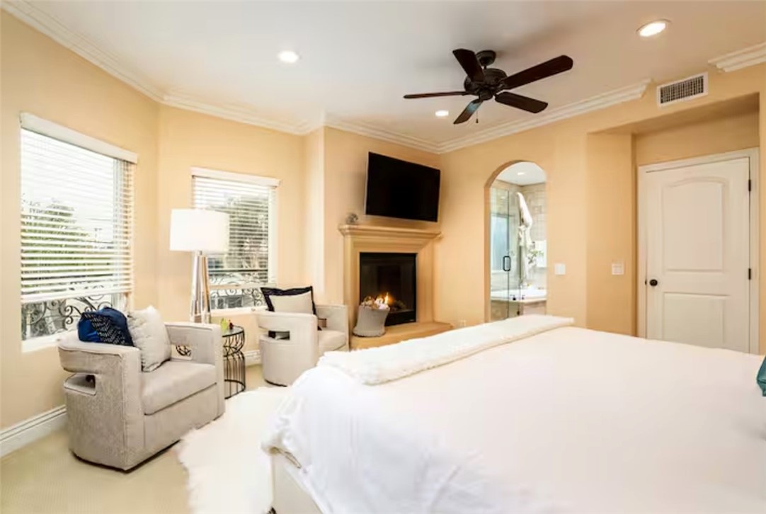 Downtown Area (DOWN) - Residential Lease