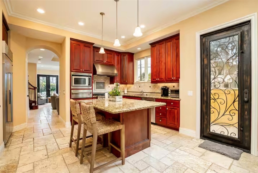 Downtown Area (DOWN) - Residential Lease