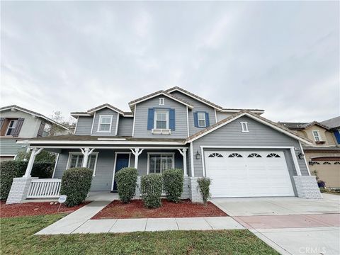 Photo of 12805 Golden Leaf Drive, Rancho Cucamonga, CA 91739 (MLS # CV26093443)