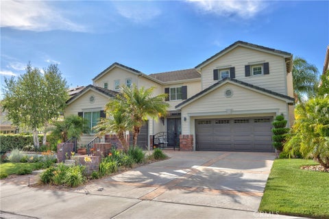 Photo of 33208 Rhine Ave. AVE, Temecula, CA 92592 (MLS # SW26163877)