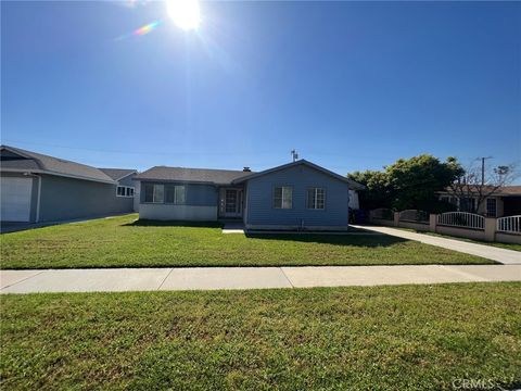 Photo of 8031 San Huerta CIR, Buena Park, CA 90620 (MLS # PW26116115)
