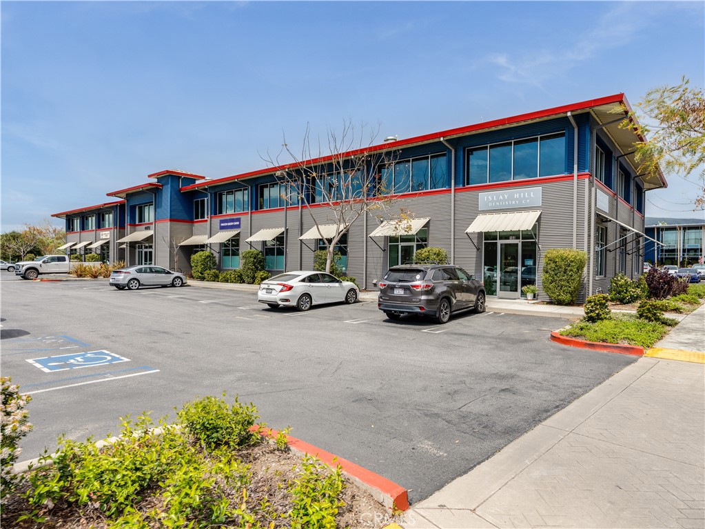 4472 Broad St in San Luis Obispo. The available space is in shell condition and ready for TI’s. The building has ample on site parking and is conveniently located across from the San Luis Obispo Airport. The second floor has a view of the beautiful hills surrounding SLO.
+/- 1,500 up to +/- 10,708 SF on the second floor
+/- 1,800 SF available on the first floor (can accommodate
medical use)