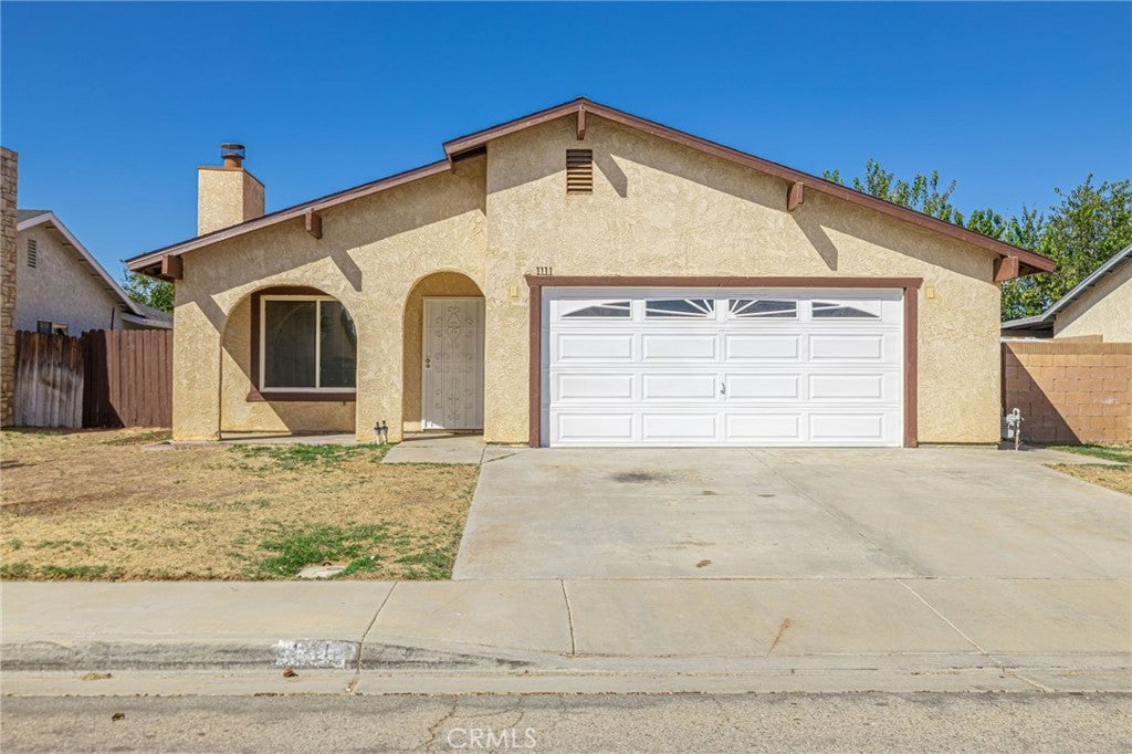 Photo of 1111 Herzel AVE, Lancaster, CA 93535 (MLS # SR26214015)