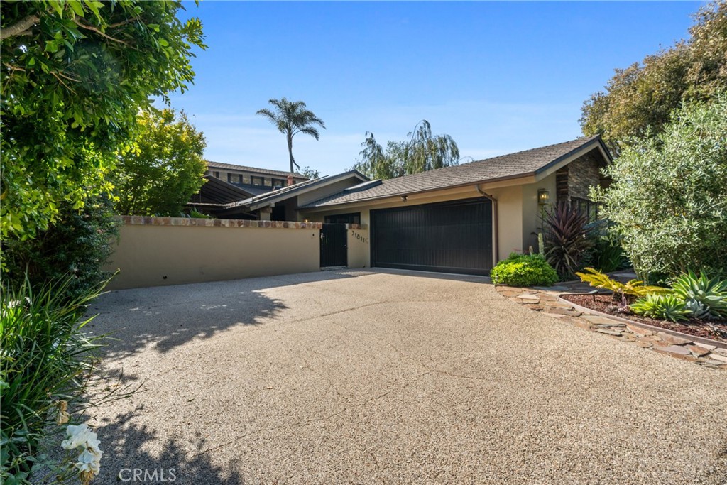 31811 E Nine Drive