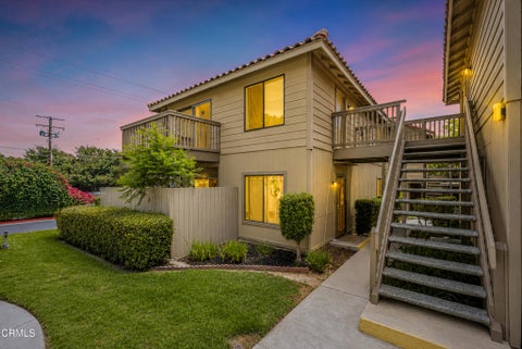 Photo of 202 S Steckel Drive, Santa Paula, CA 93060 (MLS # V1-38299)