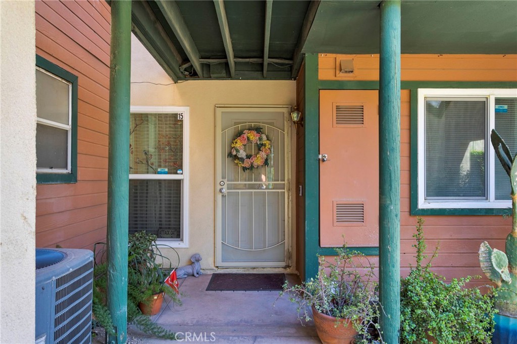 2660 Twain Dr 15
