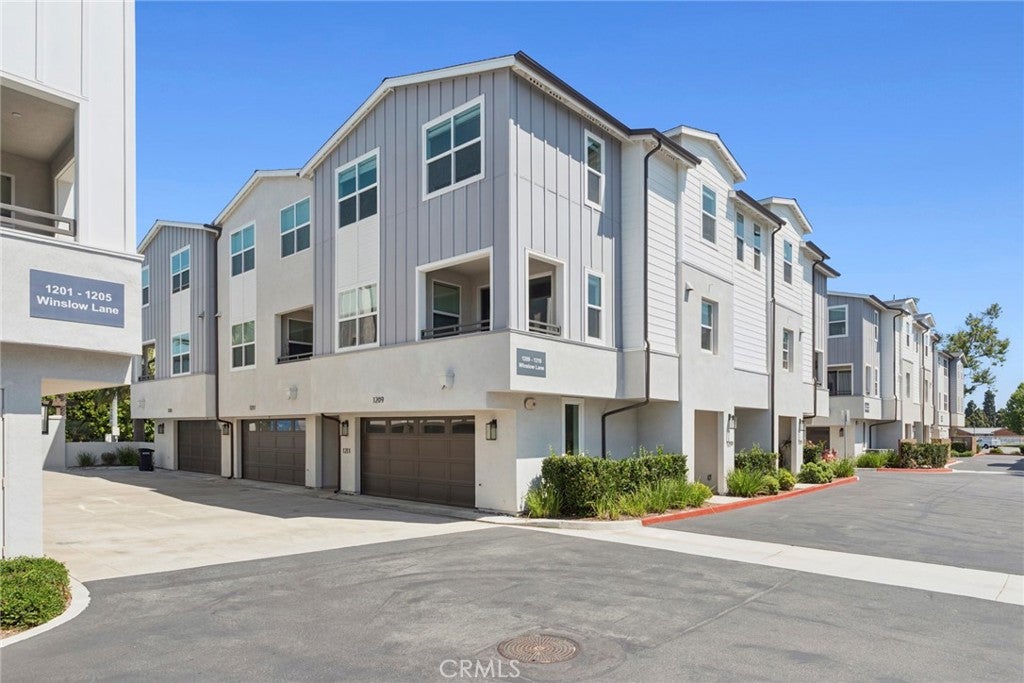 1209 Winslow, Newport Beach CA 92660 - Photo 35