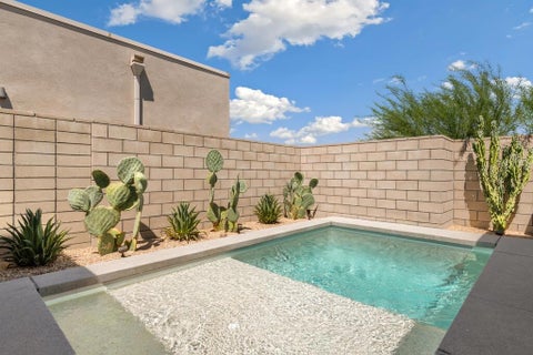 Tiny photo for 423 Fountain Drive, Palm Springs, CA 92262 (MLS # 219155004DA)