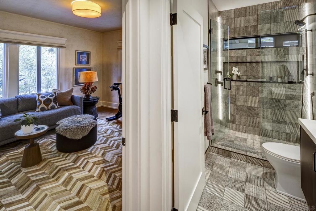 Mission Hills - Residential