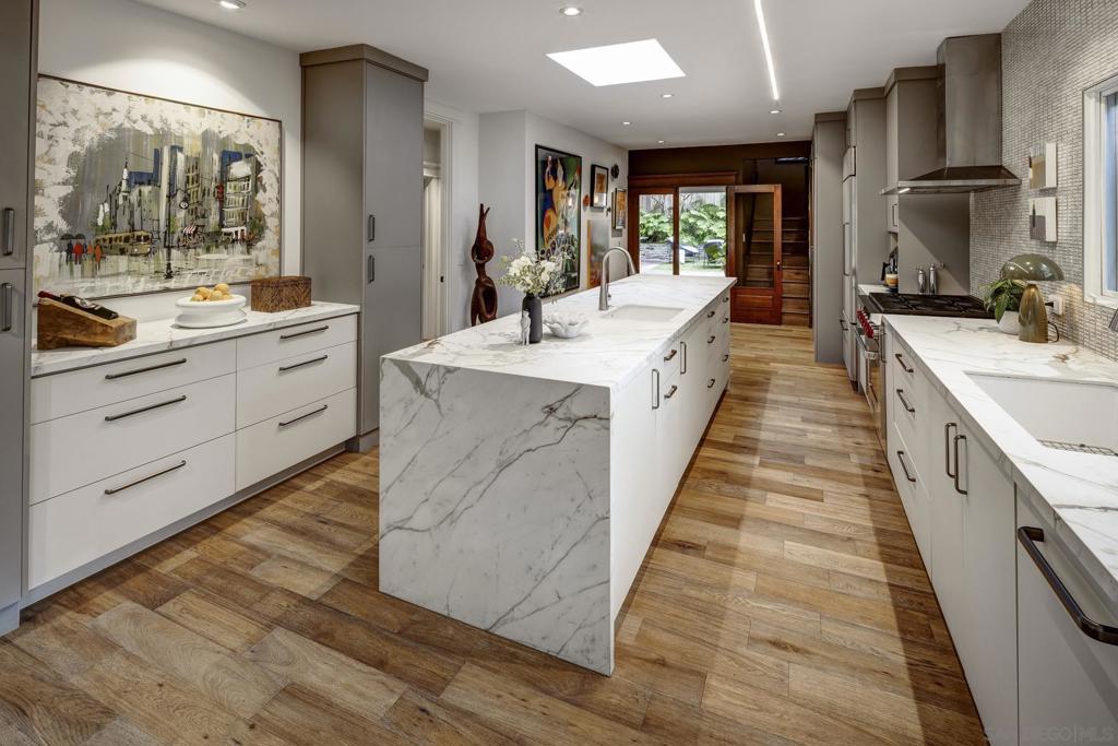 Mission Hills - Residential