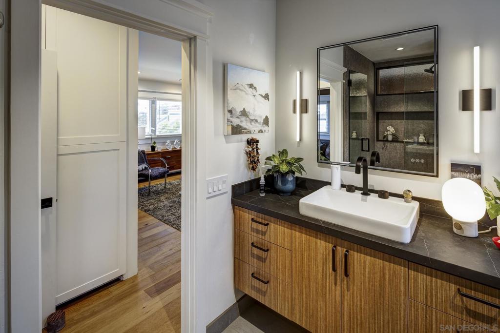 Mission Hills - Residential