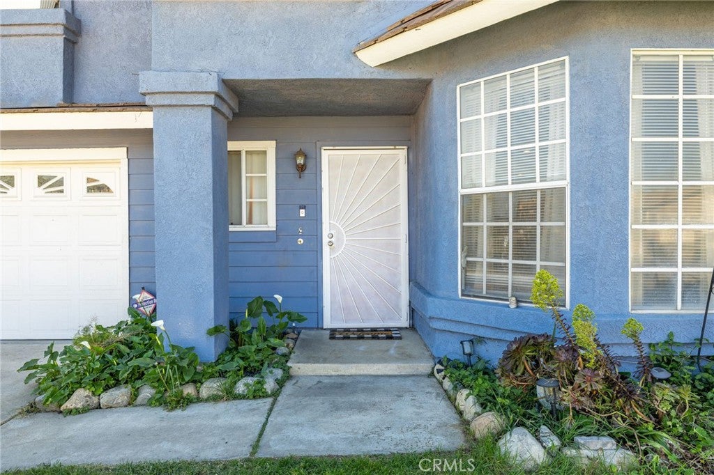 821 E Etiwanda
