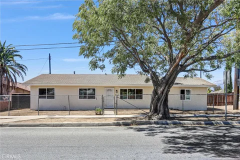 7716 Juniper Avenue, Fontana, CA 92336 - MLS#: WS26192670