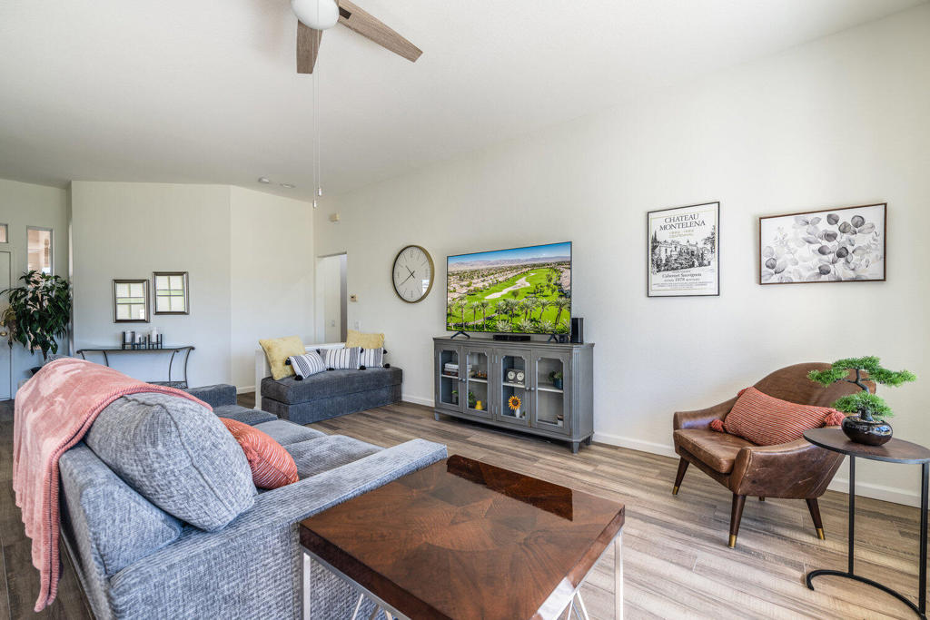 Heritage Palms CC - Residential