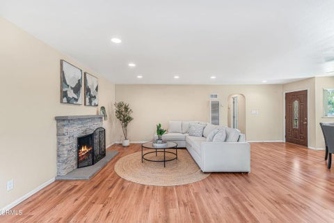 Tiny photo for 3287 Curt Drive, Camarillo, CA 93010 (MLS # V1-38376)