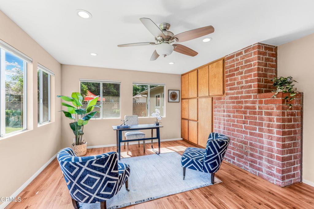 3287 Curt Drive