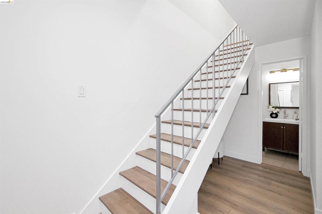 410 Auburn Way 42