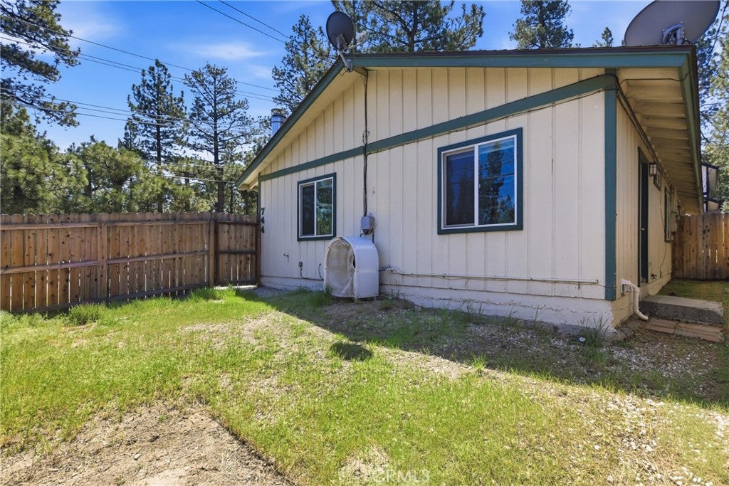 744 E Big Bear