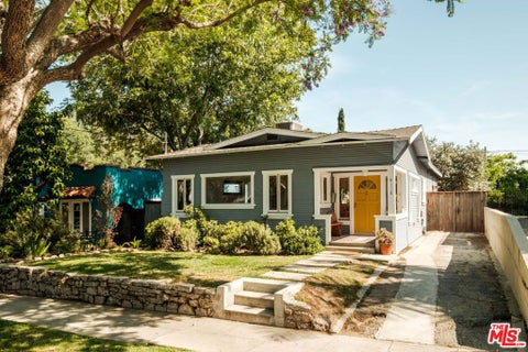 Photo of 4116 Camero Avenue, Los Angeles, CA 90027 (MLS # 26844303)