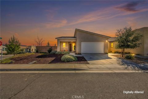 Photo of 1685 Spring Run Ln, Beaumont, CA 92223 (MLS # IG26035949)