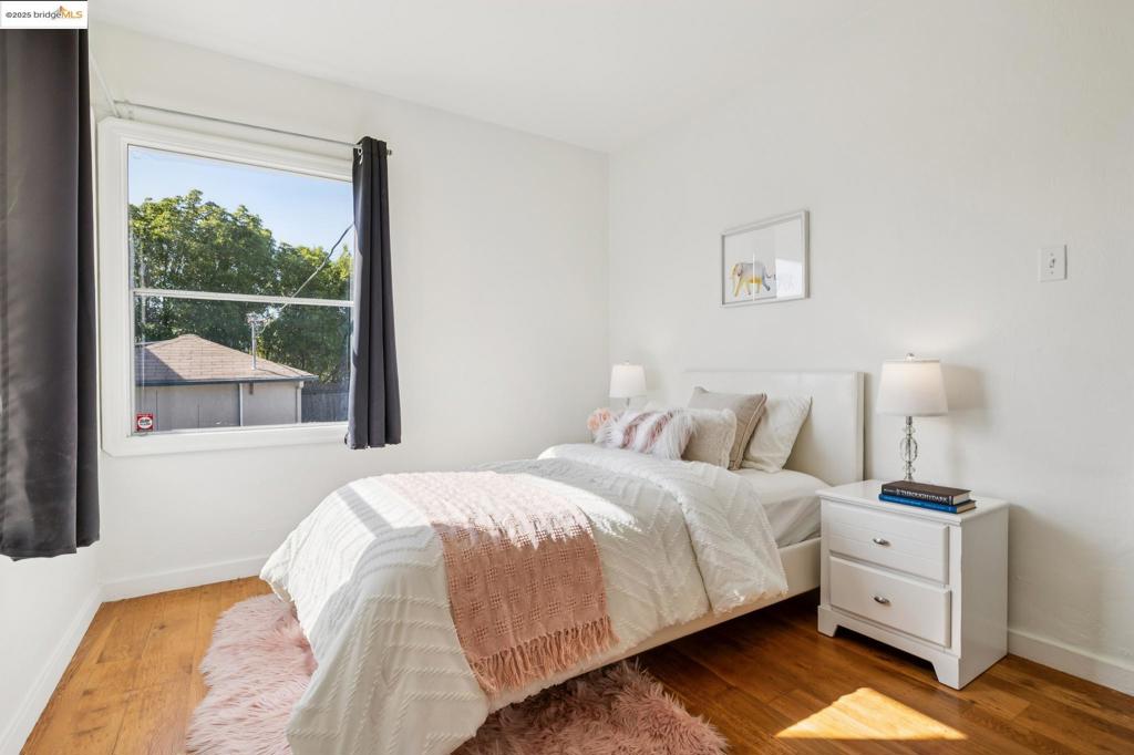 EL CERRITO - Residential