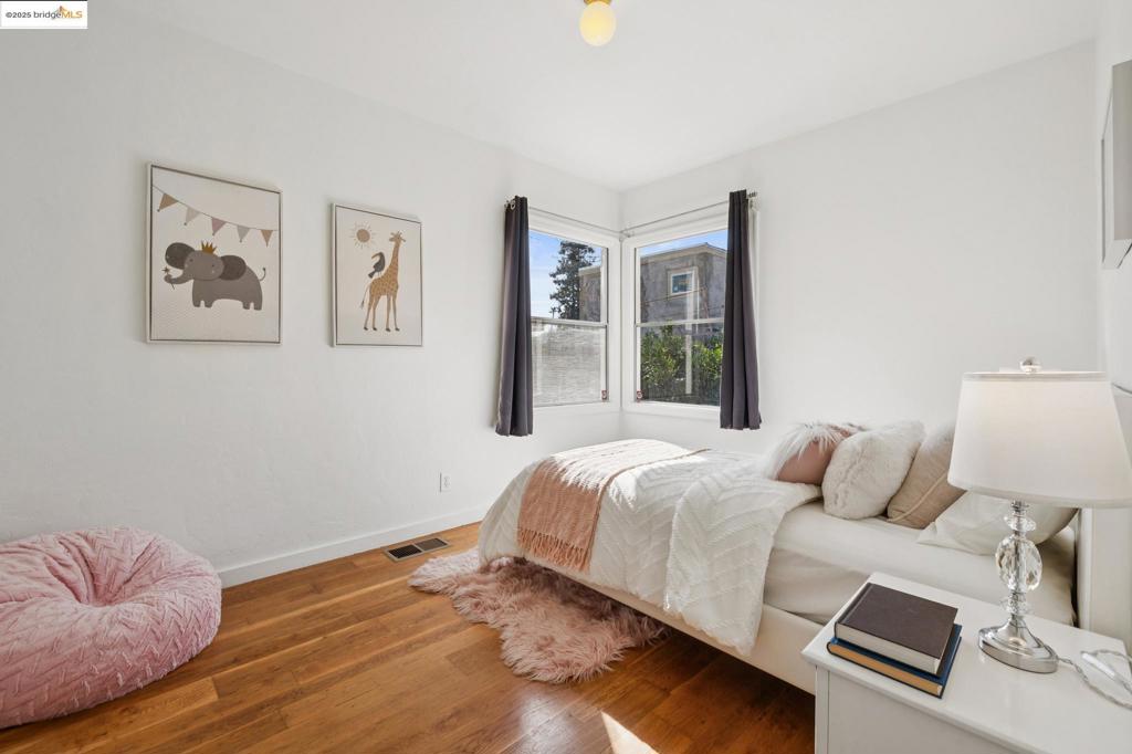 EL CERRITO - Residential