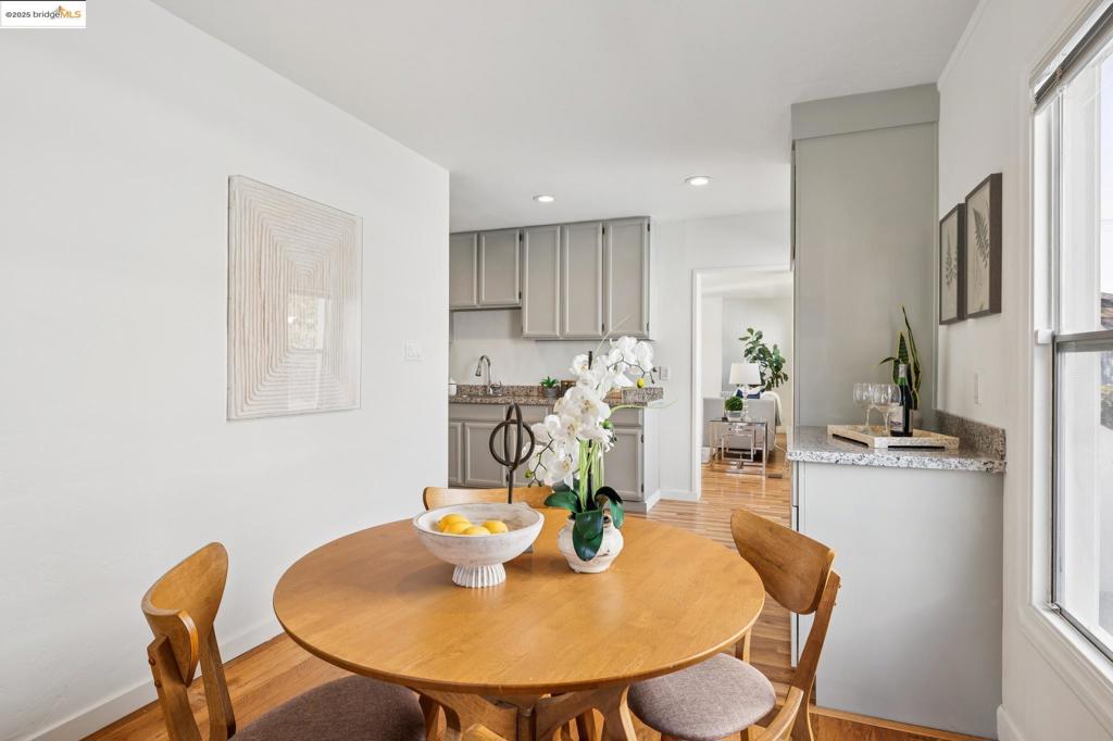 EL CERRITO - Residential