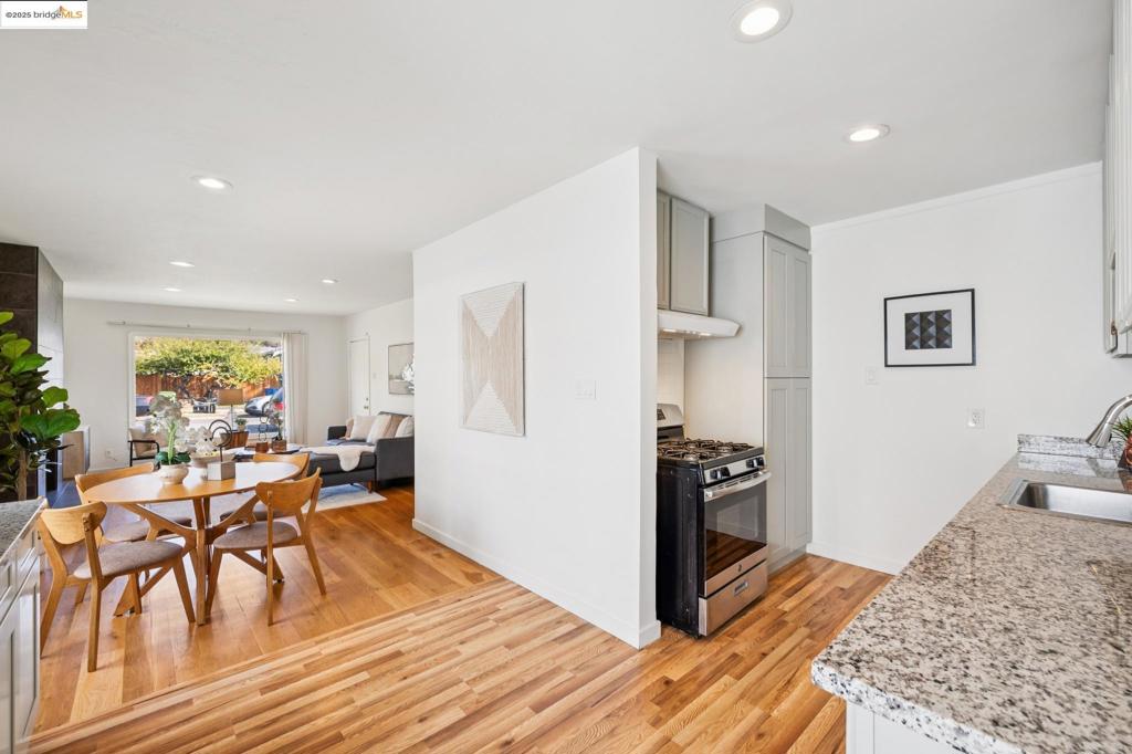 EL CERRITO - Residential