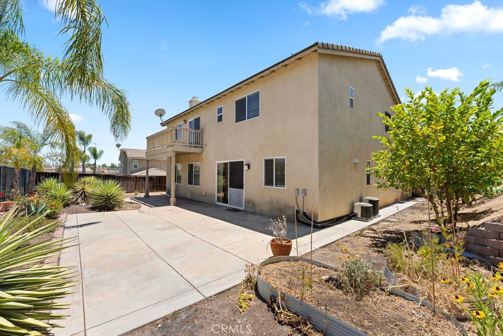 23622 Saratoga Springs