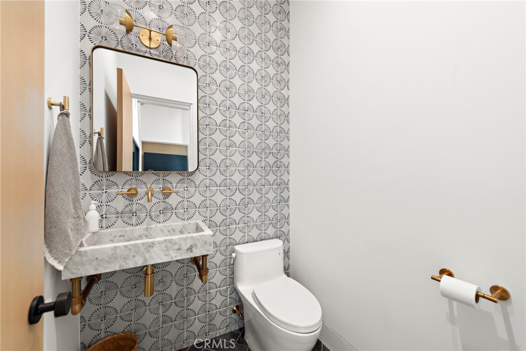 Cyprus Cove (CW) - Residential Lease