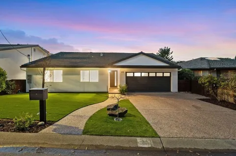 23 Treetop Lane, San Mateo, CA 94402 - MLS#: ML82030609